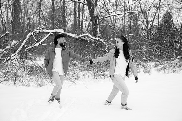 0077_AllieJeremySnow
