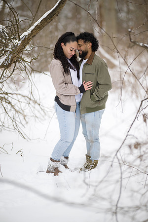 0186_AllieJeremySnow