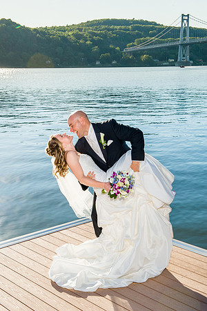 Grandview Bride Groom at Marina Hudson River Poughkeepsie Bridge
