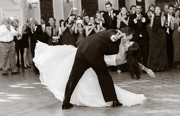 Anthony's Pier 9 Bride & Groom Dip during First Dance
