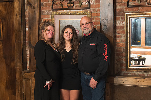 0117_Dawn's 60th