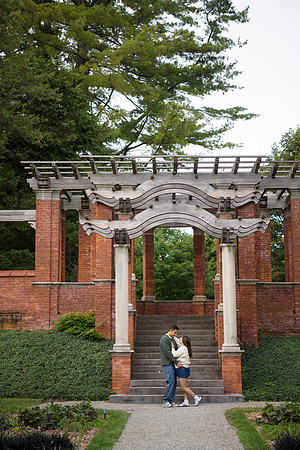 0274_PenelopeBrayanProp