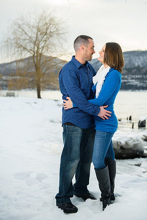 Winter Engagment Portraits - Hudson Valley, NY