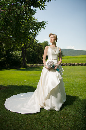 Retro Bride with Bouquet