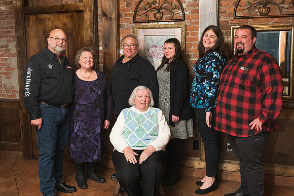 0221_Dawn's 60th