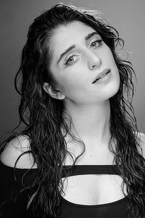 0052_Anna