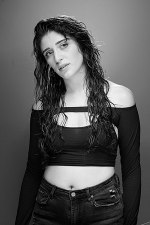 0027_Anna