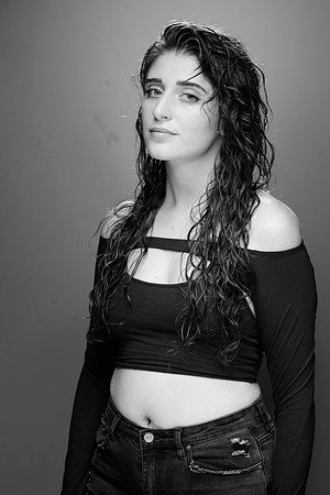 0038_Anna
