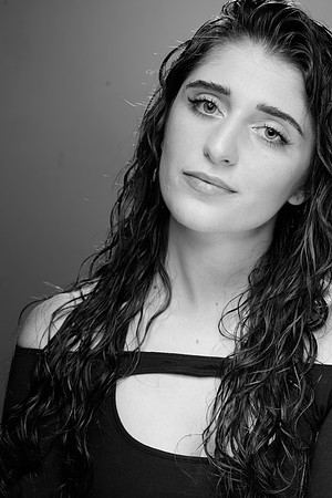 0049_Anna
