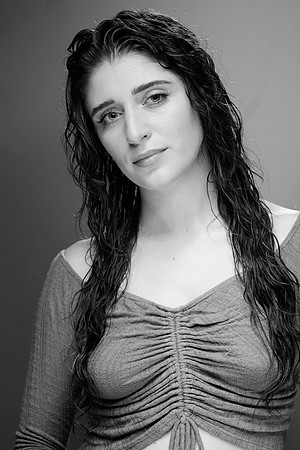 0002_Anna