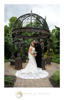 Bride and Groom at Gazebo in Villa Borghese