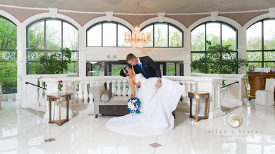 Villa Borghese Wedding - Bride & Groom Dip