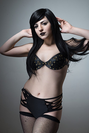 0001_Christine