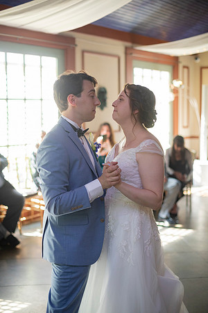 1427_SarDerWed