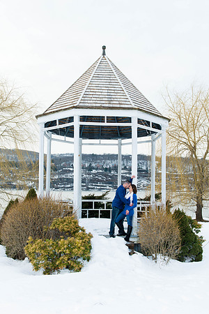 Winter Engagment Portraits - Hudson Valley, NY