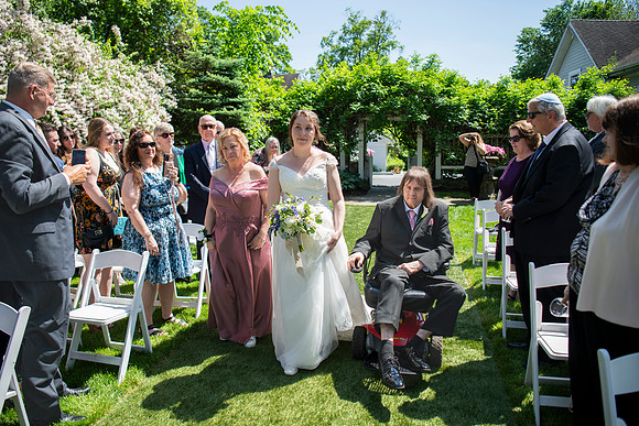 1025_SarDerWed