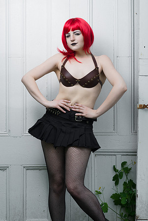 0037_Christine
