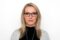 0001_Womans-Model