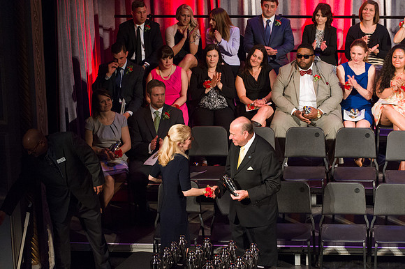 0490_40U402014