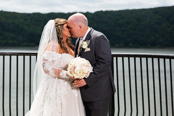 Amy.Brian.Wedding_1191